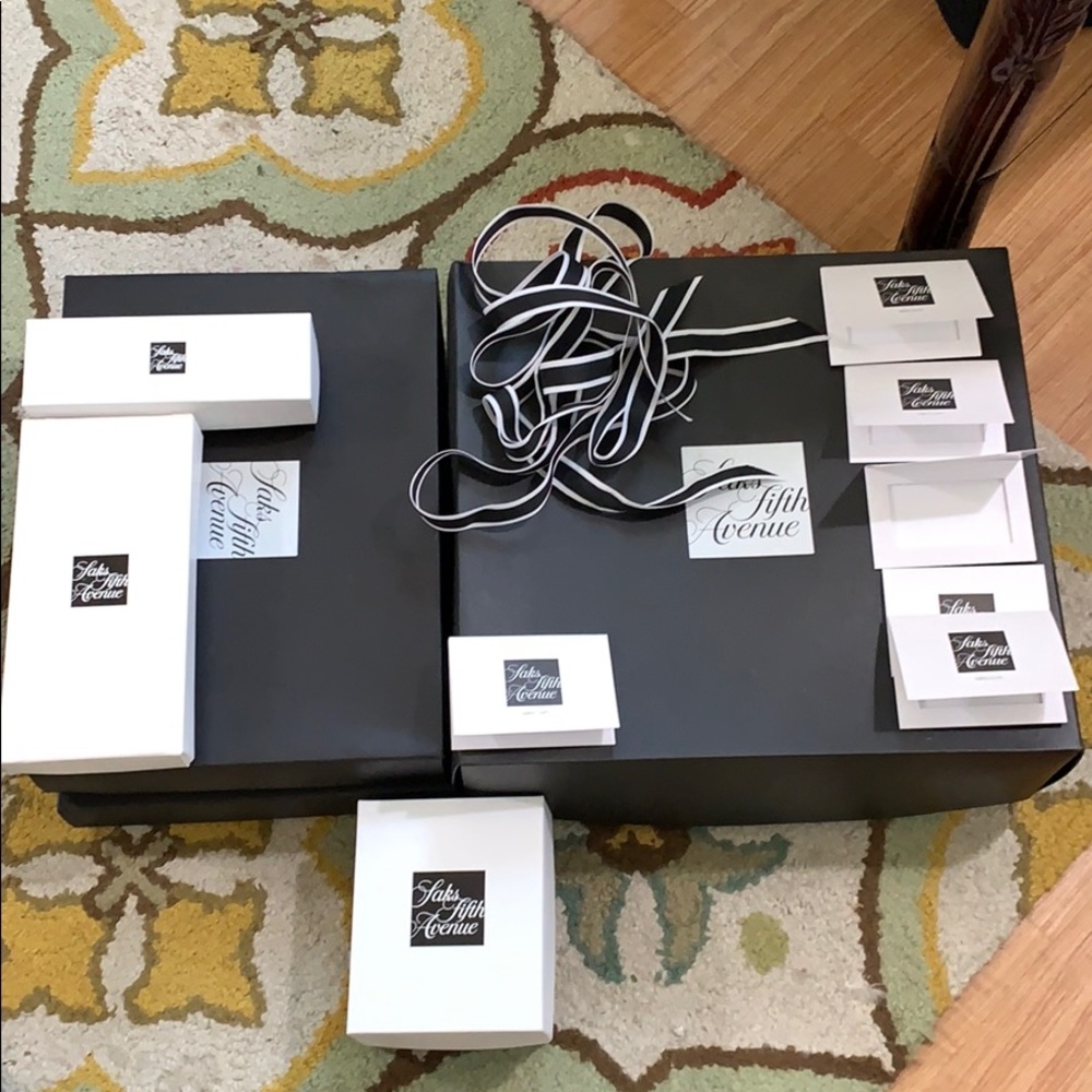 Custom Saks Box Bundle - ON HOLD, DO NOT BUY!